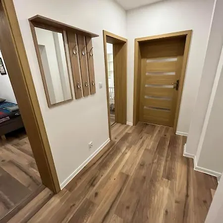 דירה Luksusowy Apartament Blisko Dworca שצ'צ'ין